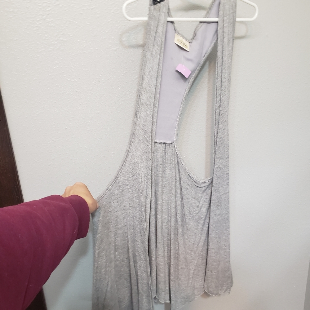 Pretty Good grey lightweight vest/cardigan